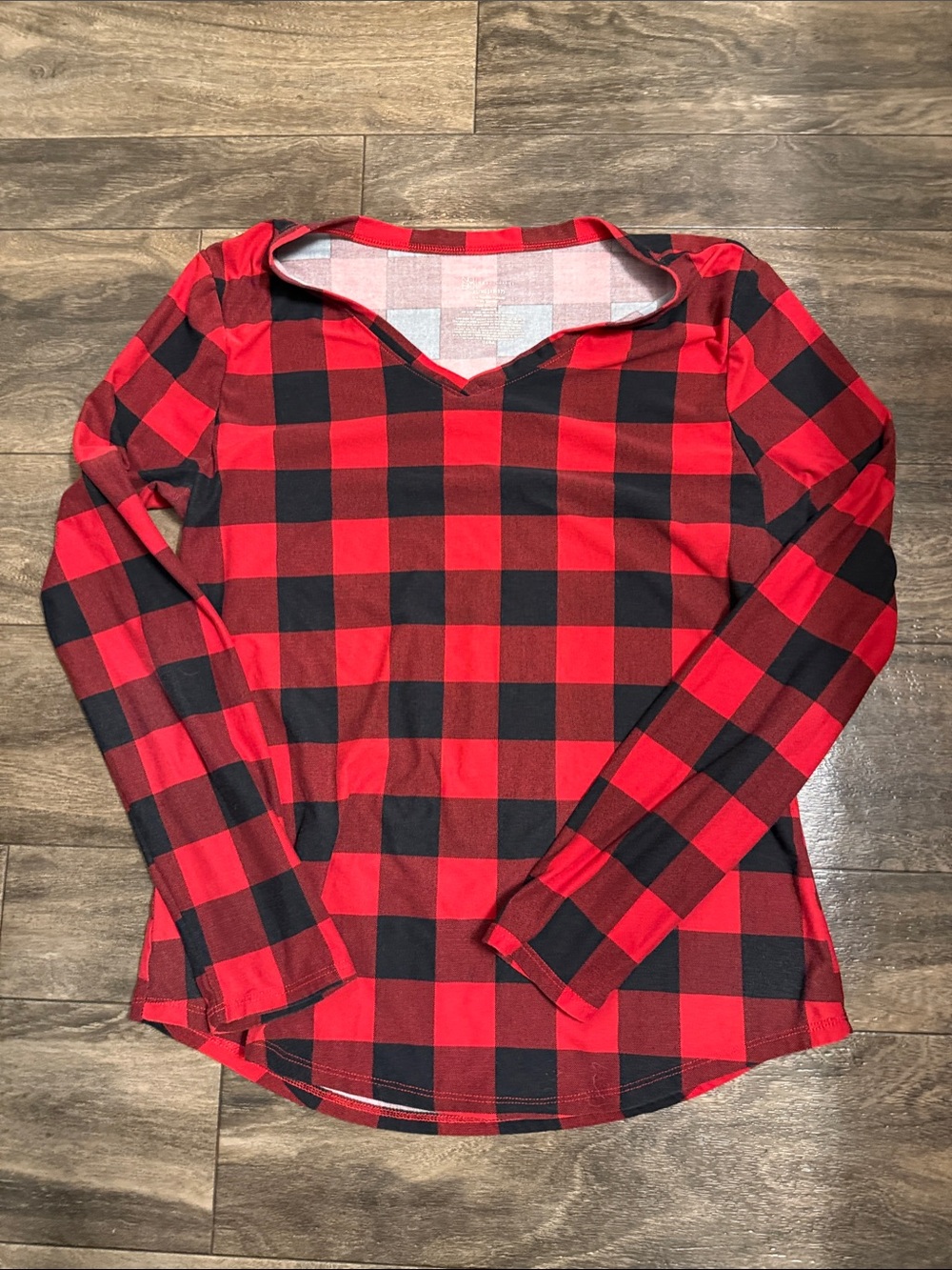No Boundaries Red and Black Buffalo Plaid Long Sleeve Top